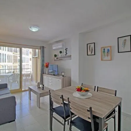 Sleeps 3 With Air Con And Wifi Apartamento